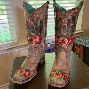 Corral Floral Stitched Boots